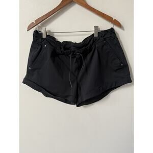 LULULEMON Play All Day Cuffed Shorts Womens Black Casual Drawstring Athleisure